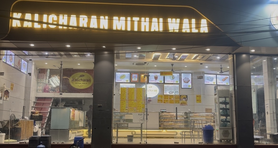 मंडी समिति की आवंटित दुकानों में नियम विरुद्ध निर्माण, कार्रवाई पर उठे सवाल ।